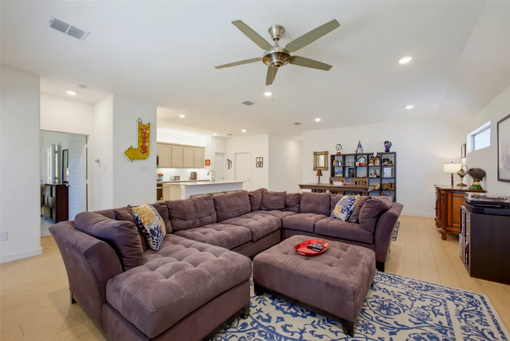 916 Chinati Street Princeton, TX 75407