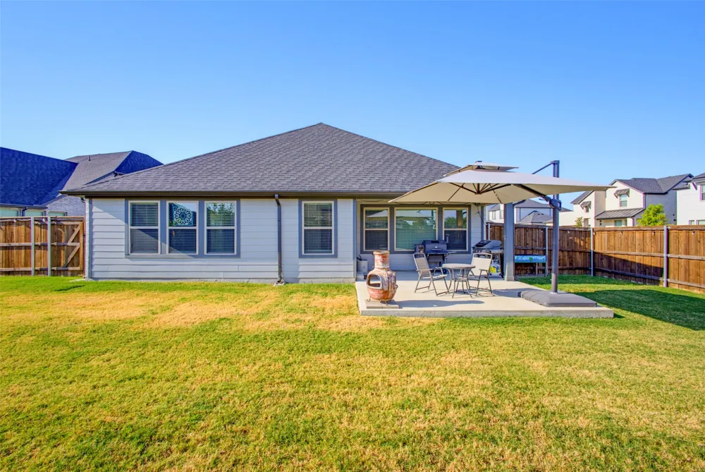916 Chinati Street Princeton, TX 75407