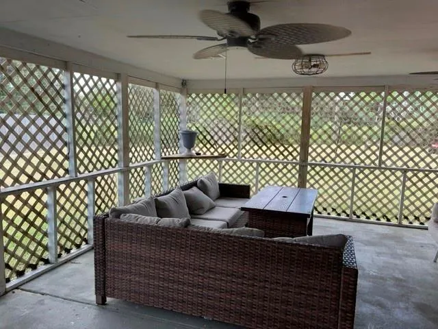1909 11th Avenue La Marque, TX 77568