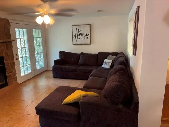 1909 11th Avenue La Marque, TX 77568