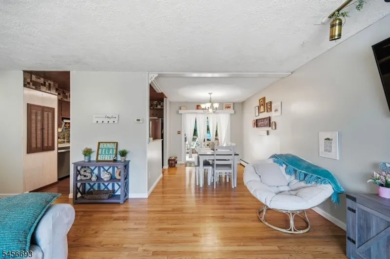 25 Elm Tree Rd Vernon, NJ 07422