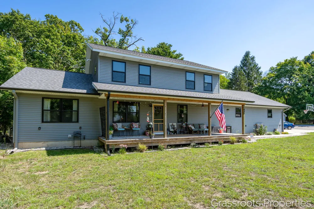 939 S Mears Avenue Whitehall, MI 49461