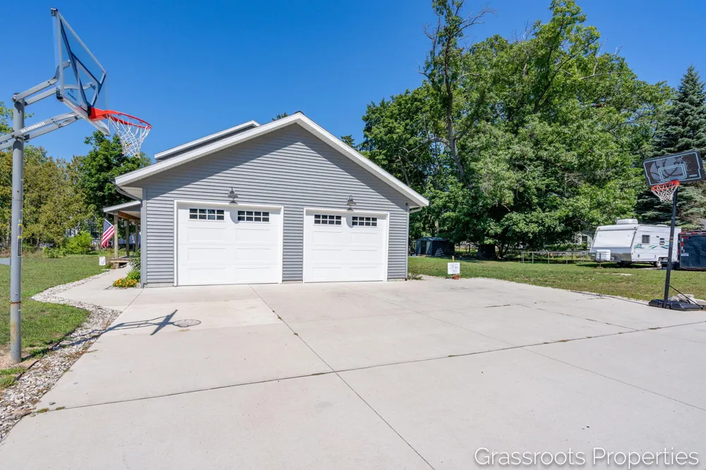 939 S Mears Avenue Whitehall, MI 49461