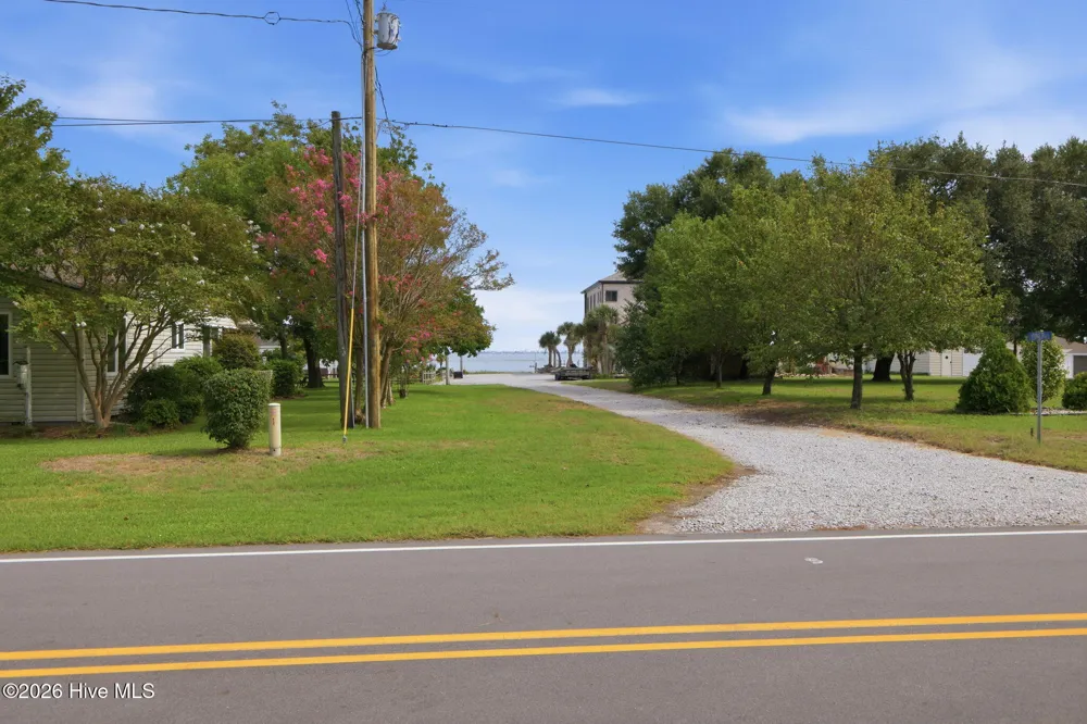 390 Pearson Circle Newport, NC 28570