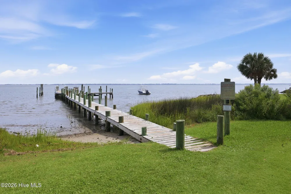 390 Pearson Circle Newport, NC 28570