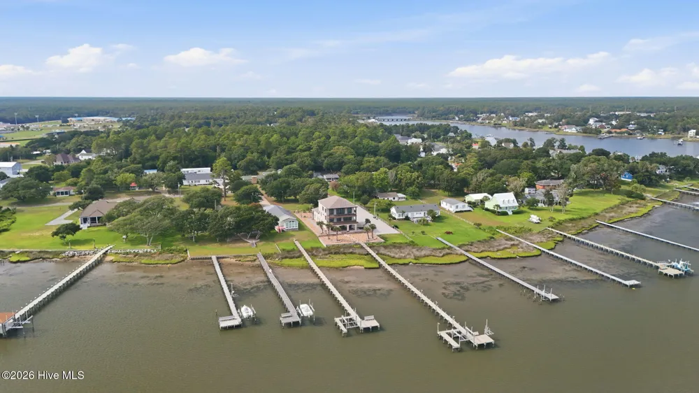 390 Pearson Circle Newport, NC 28570