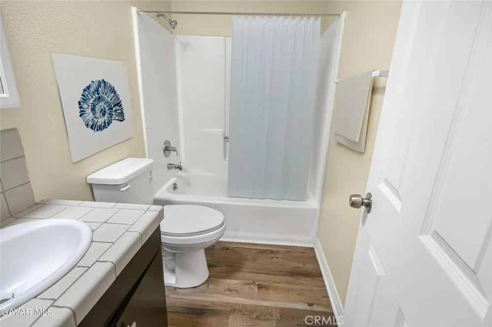 31720 96th Street East Littlerock, CA 93543
