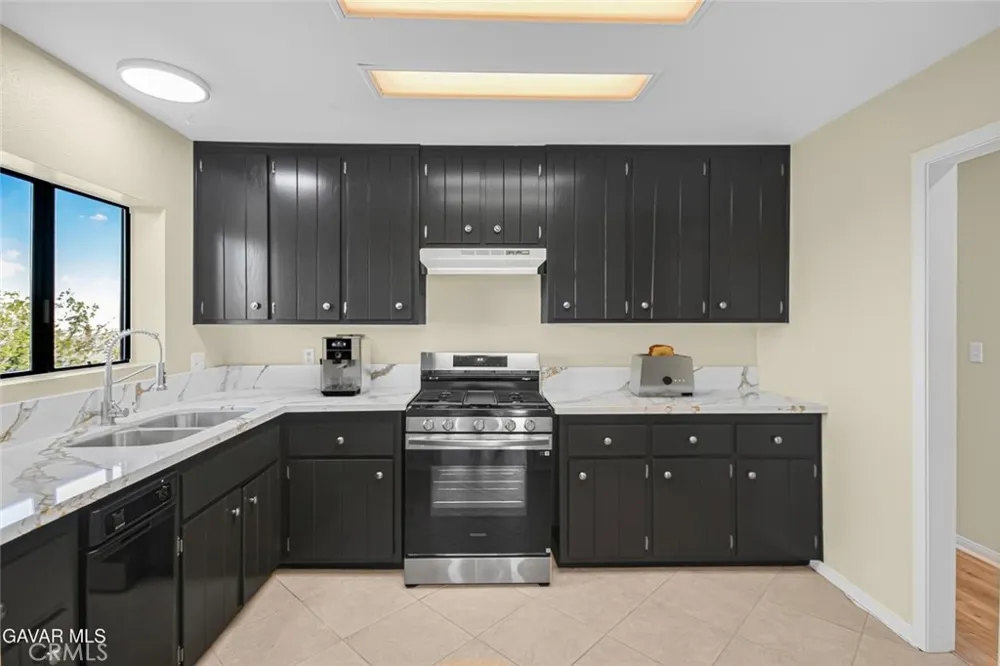 31720 96th Street East Littlerock, CA 93543