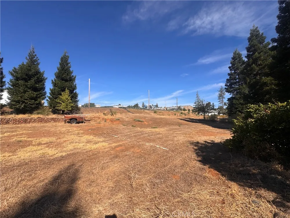 5595 Gramercy Paradise, CA 95969