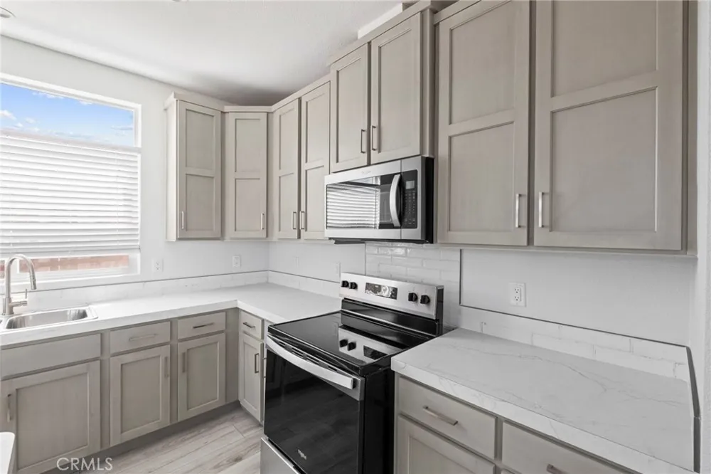31597 Allen Avenue Homeland, CA 92585