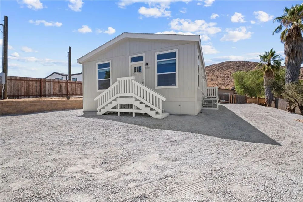 31597 Allen Avenue Homeland, CA 92585