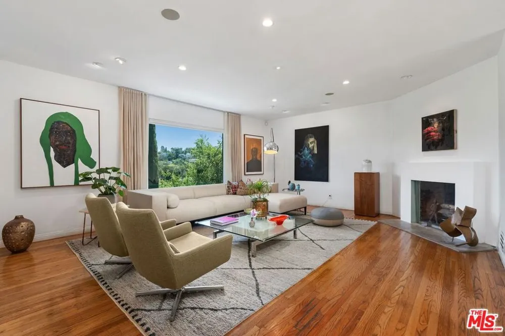 2338 Lyric Avenue Los Angeles, CA 90027