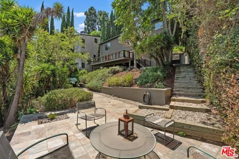 2338 Lyric Avenue