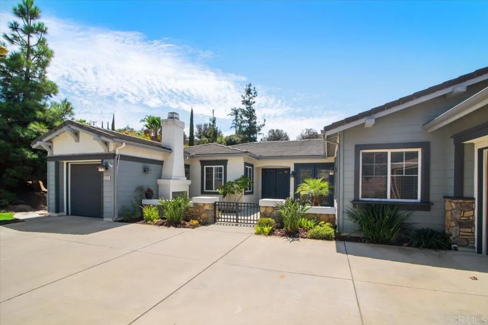3219 Hidden Estate Lane Escondido, CA 92027