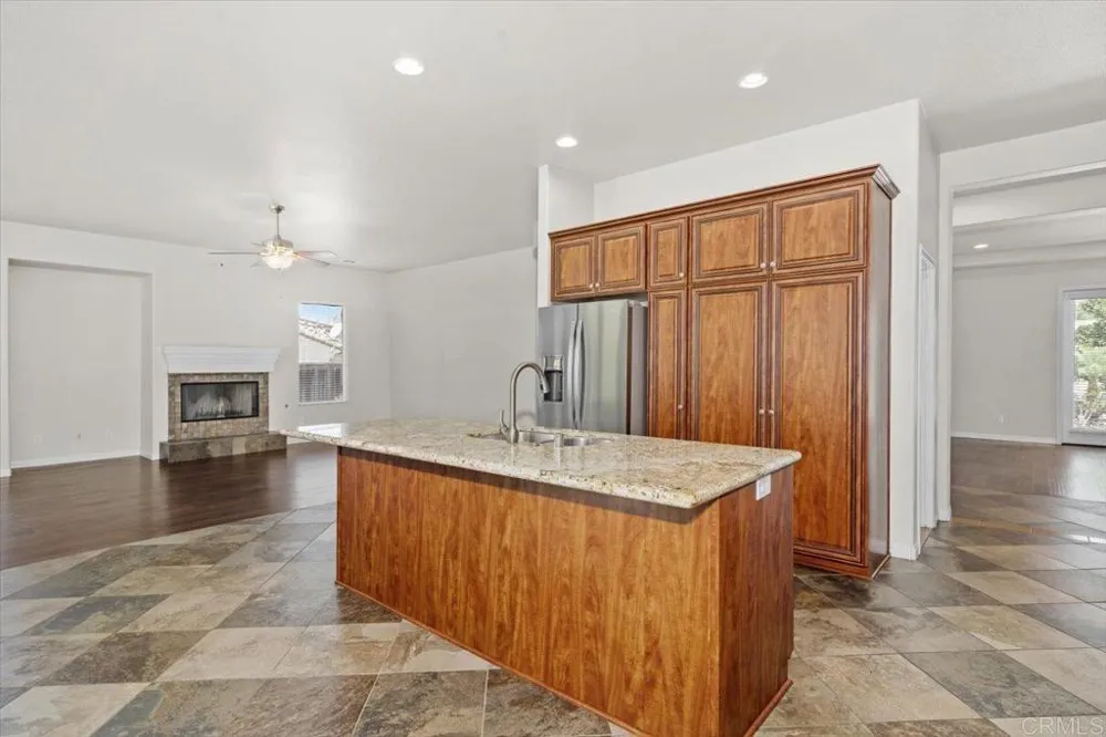 3219 Hidden Estate Lane Escondido, CA 92027