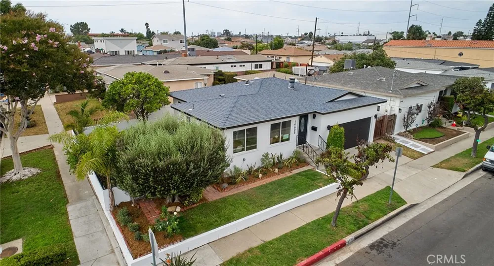 14625 Kingsdale Avenue Lawndale, CA 90260