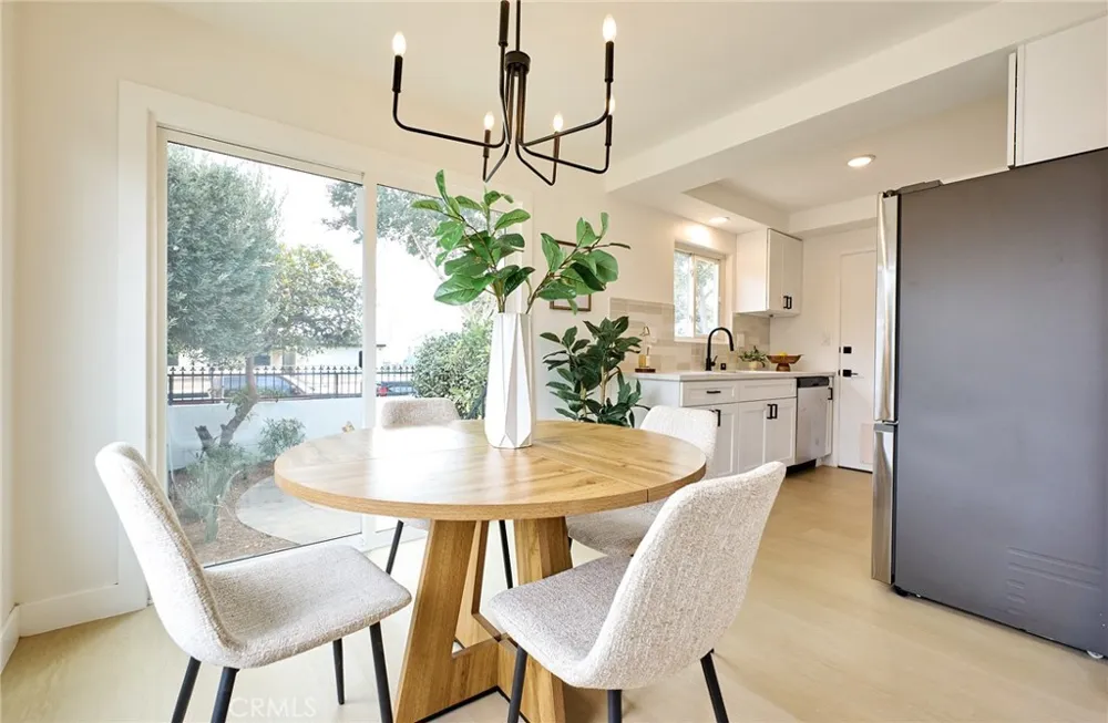 14625 Kingsdale Avenue Lawndale, CA 90260