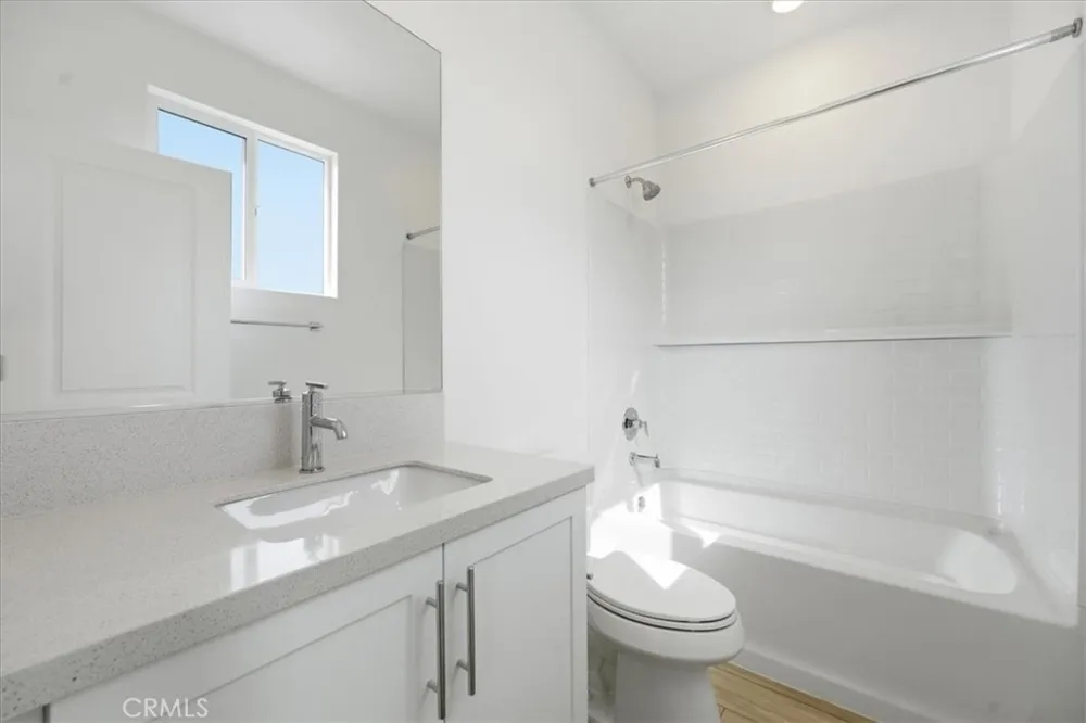 27326 Seven Oaks Lane Valencia, CA 91381