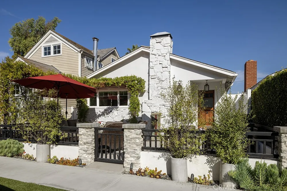503 Fernleaf Avenue Corona del Mar, CA 92625