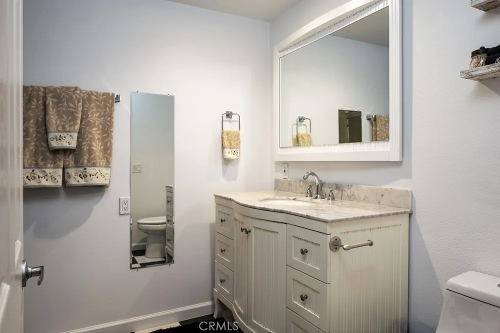 503 Fernleaf Avenue Corona del Mar, CA 92625