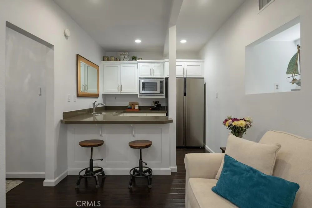 503 Fernleaf Avenue Corona del Mar, CA 92625