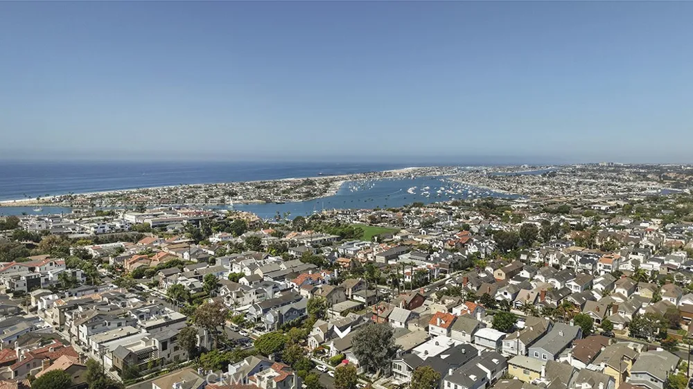 503 Fernleaf Avenue Corona del Mar, CA 92625