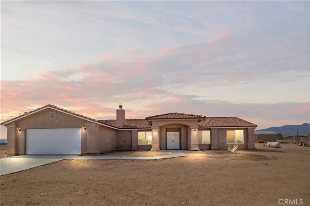 7755 7th Street Phelan, CA 92371