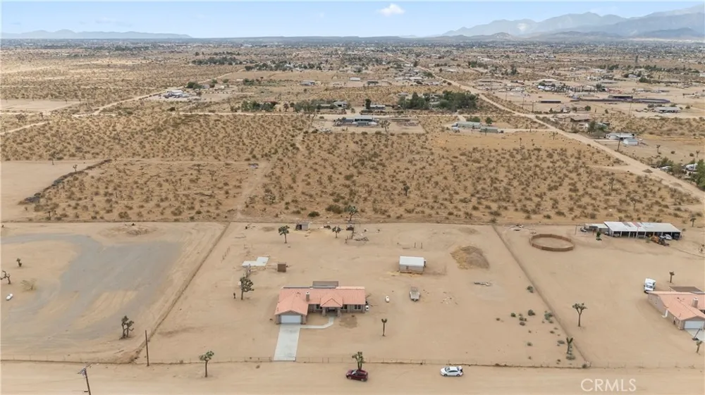 7755 7th Street Phelan, CA 92371