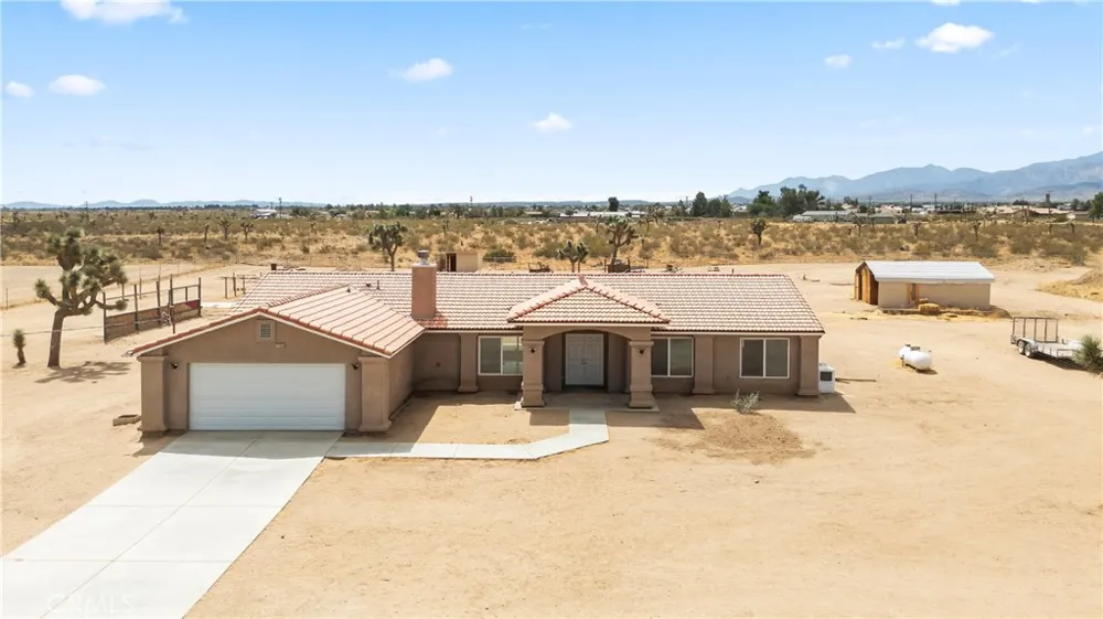 7755 7th Street Phelan, CA 92371