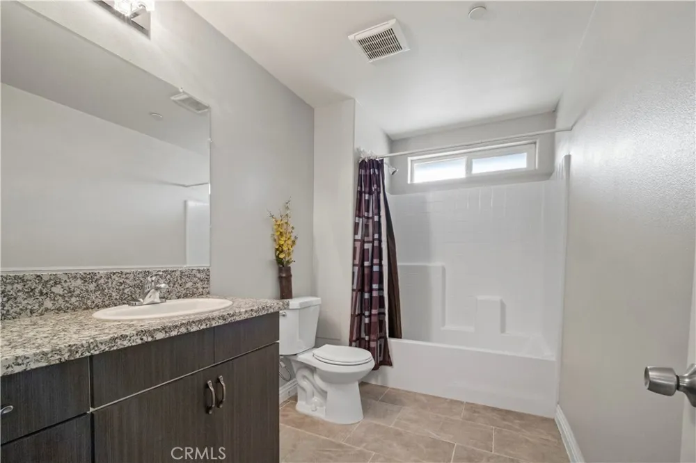 7755 7th Street Phelan, CA 92371