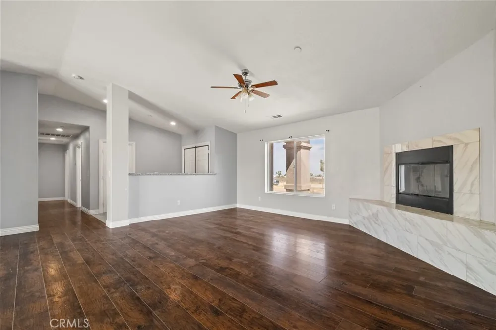 7755 7th Street Phelan, CA 92371