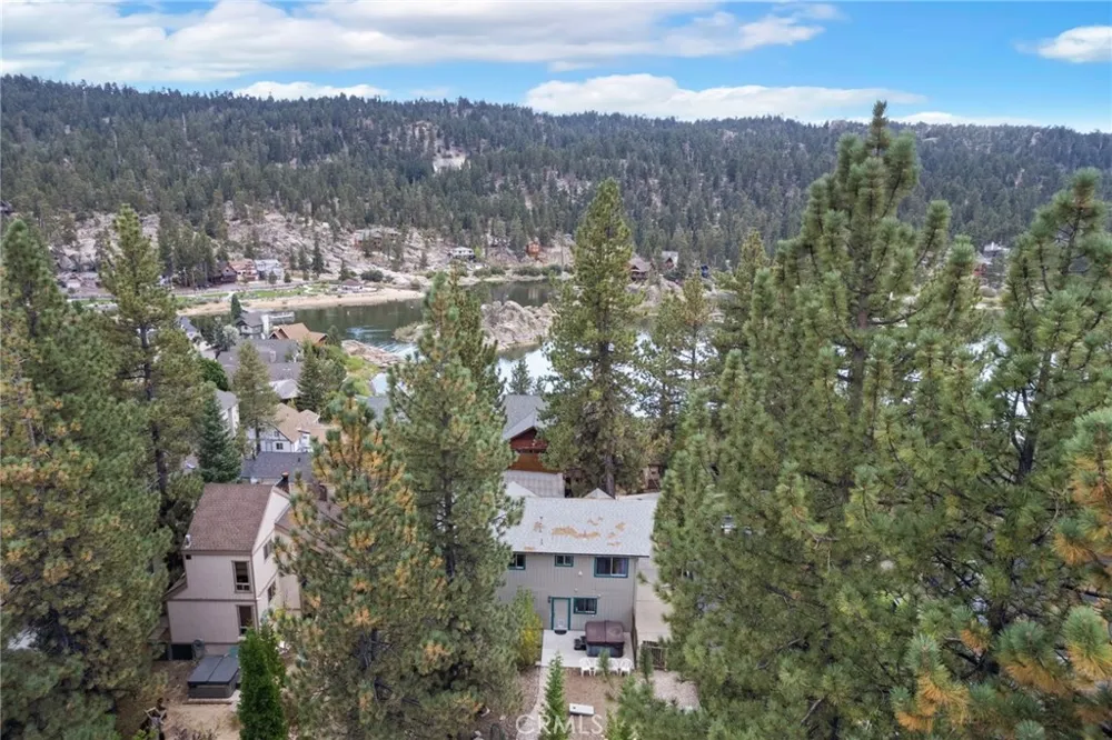 39038 Bayview Lane Big Bear Lake, CA 92315
