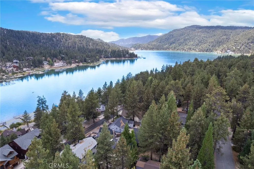 39038 Bayview Lane Big Bear Lake, CA 92315