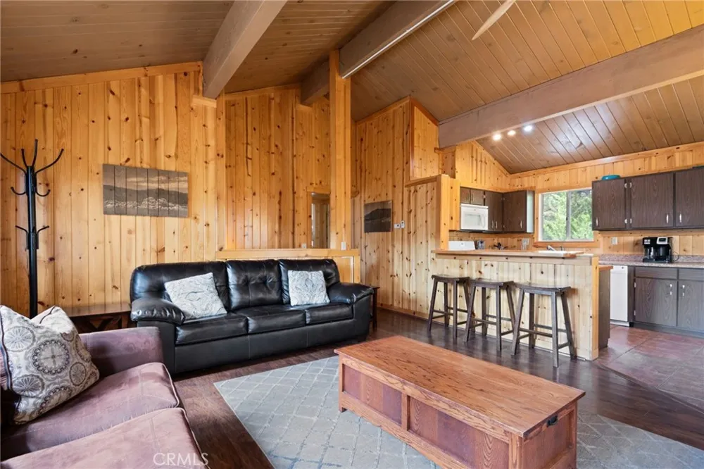 39038 Bayview Lane Big Bear Lake, CA 92315