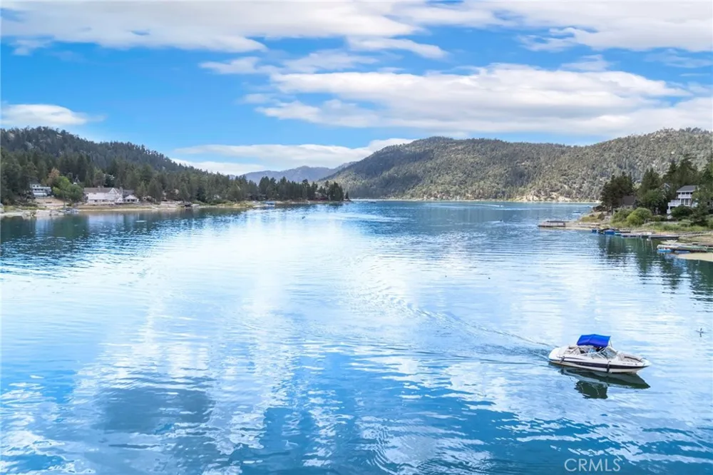39038 Bayview Lane Big Bear Lake, CA 92315