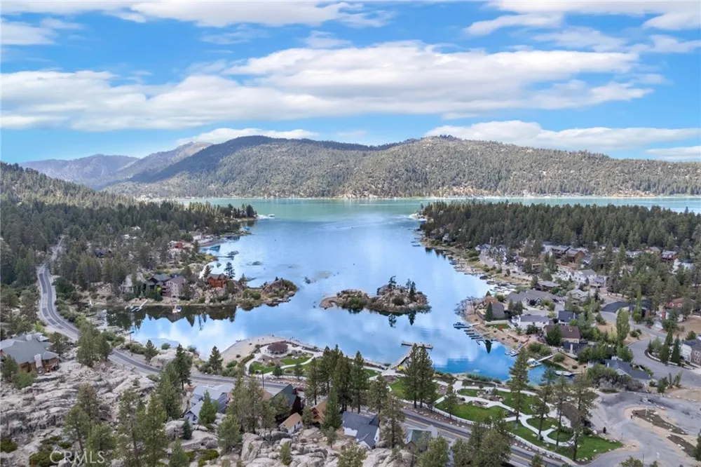 39038 Bayview Lane Big Bear Lake, CA 92315