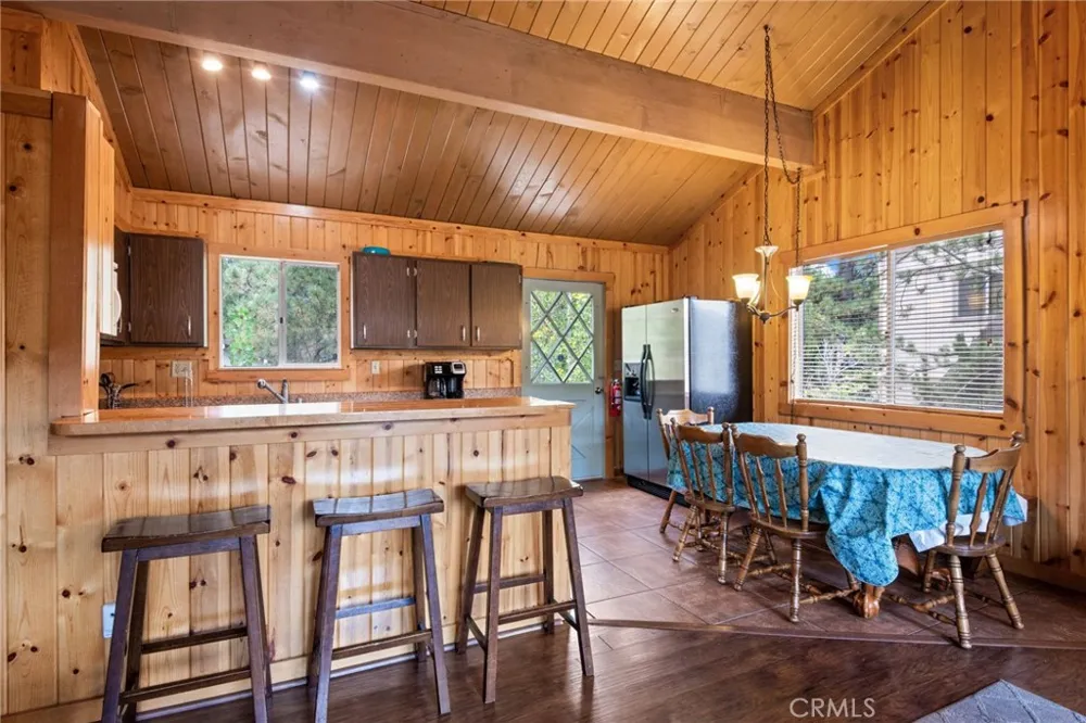 39038 Bayview Lane Big Bear Lake, CA 92315