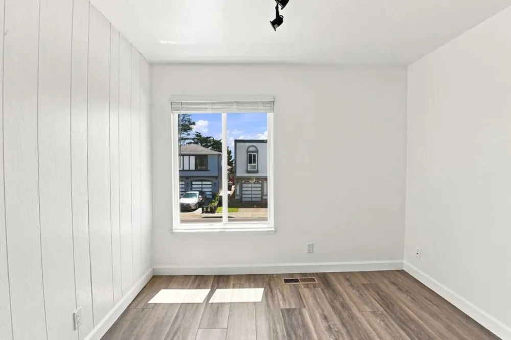 72 Wessix Court Daly City, CA 94015