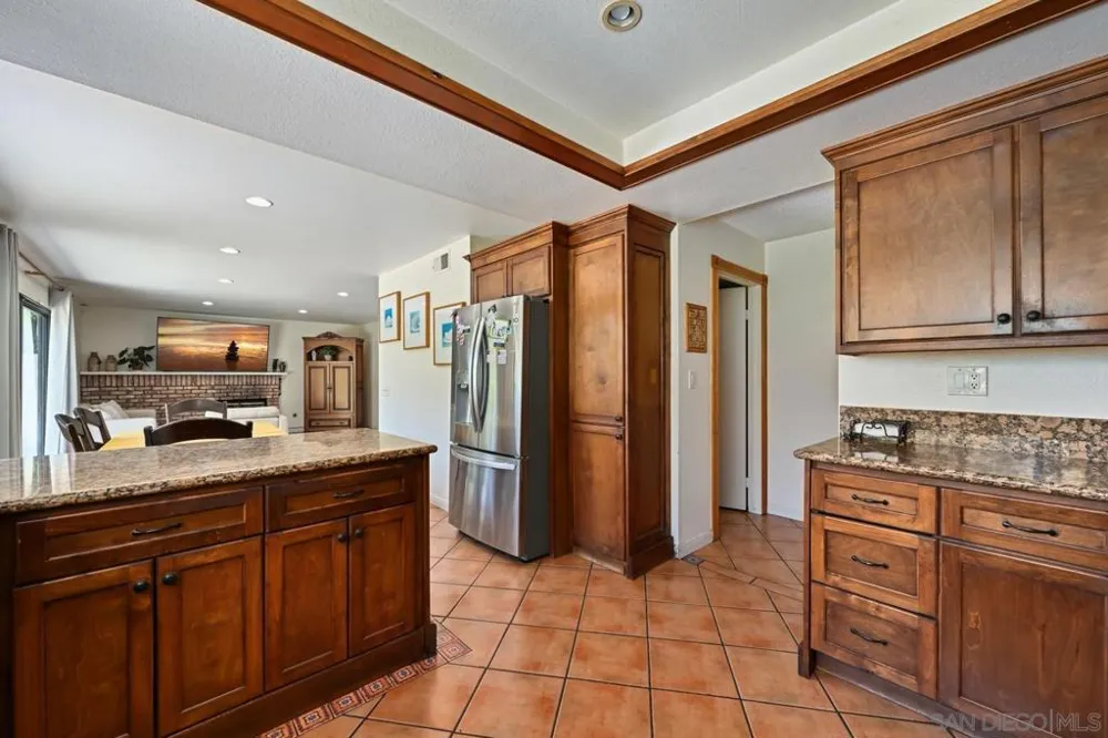 2884 Brandeis Dr. Oceanside, CA 92056