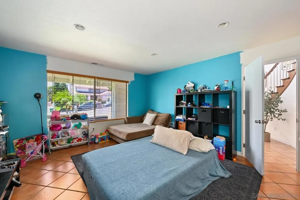 2884 Brandeis Dr. Oceanside, CA 92056