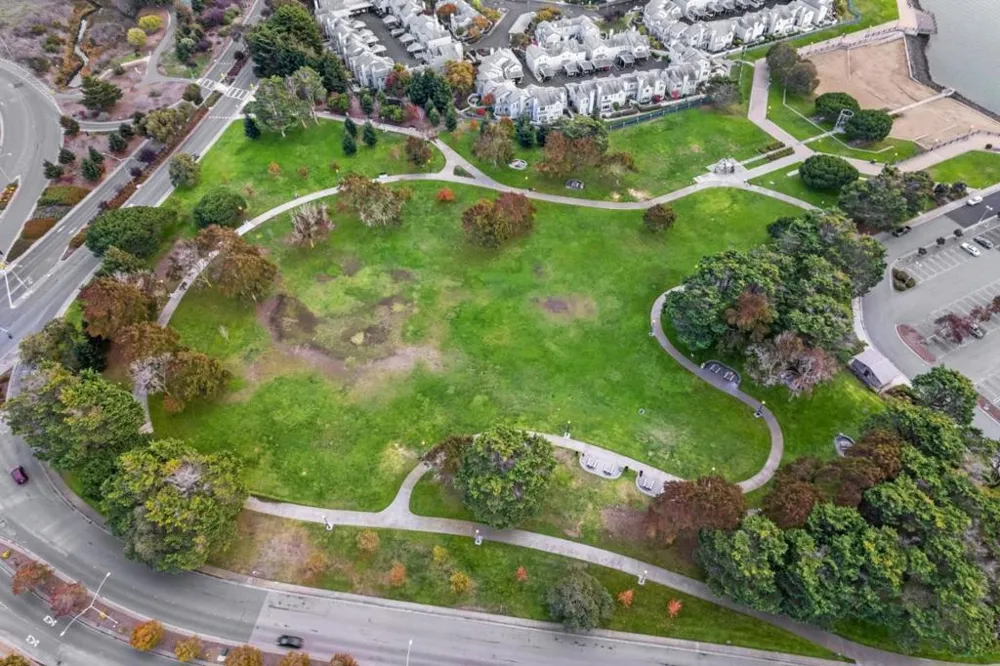 199 Shoreline Court Richmond, CA 94804