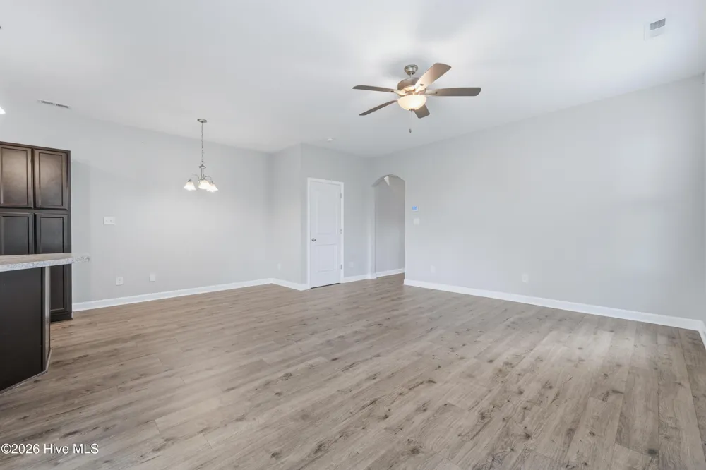 205 Shallowbag Bay Lane Jacksonville, NC 28546