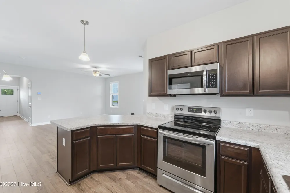205 Shallowbag Bay Lane Jacksonville, NC 28546