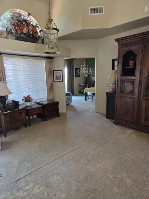 810 S Shanada Court