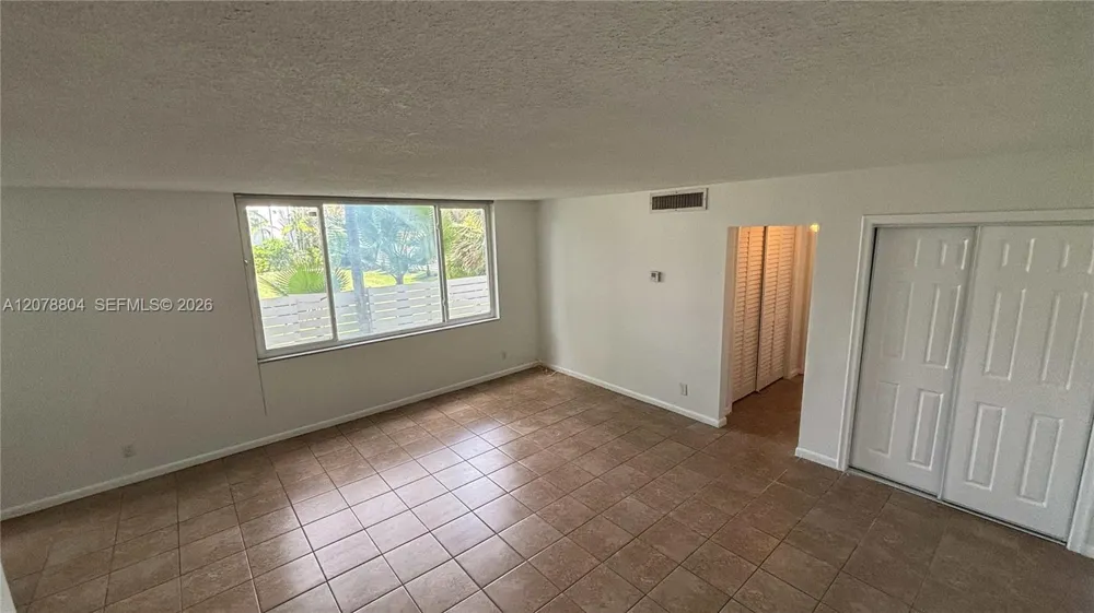 3257 NE 13th St #101 Pompano Beach, FL 33062