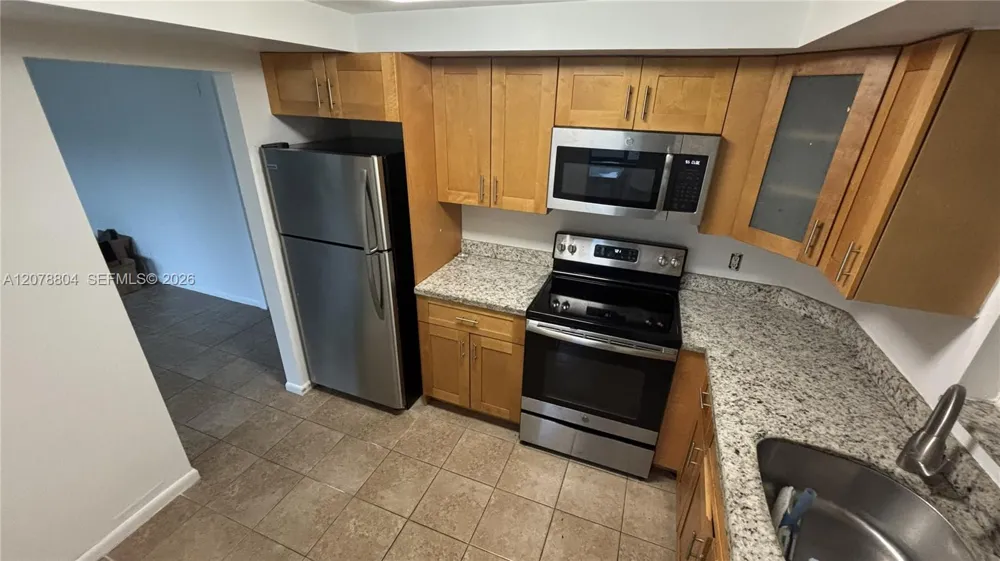 3257 NE 13th St #101 Pompano Beach, FL 33062