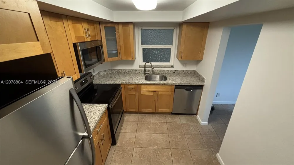 3257 NE 13th St #101 Pompano Beach, FL 33062