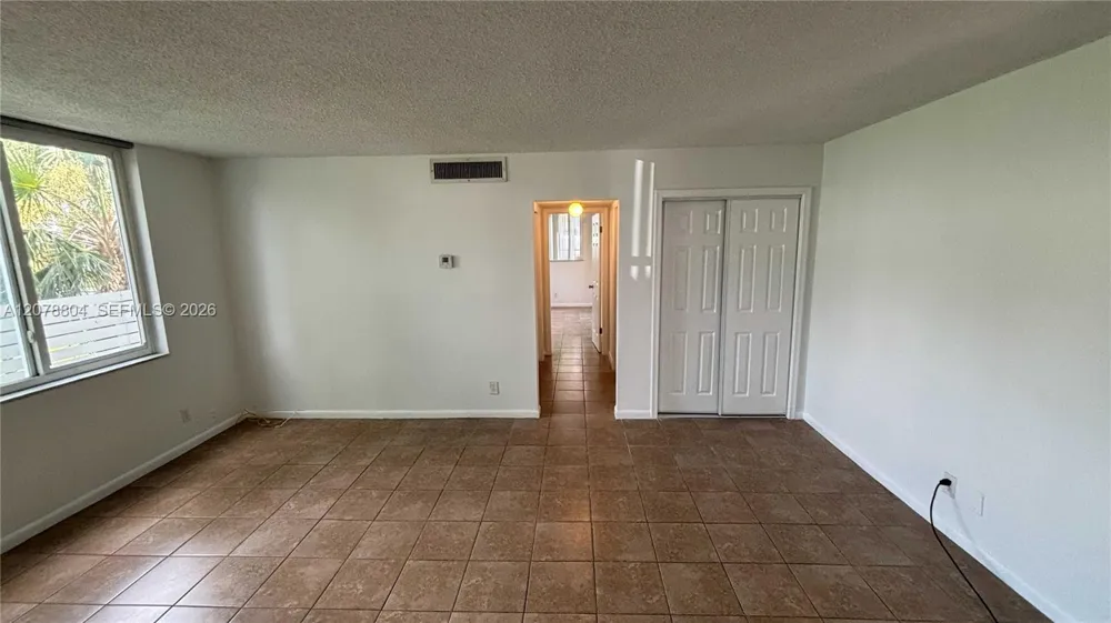 3257 NE 13th St #101 Pompano Beach, FL 33062