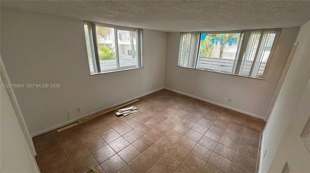 3257 NE 13th St #101 Pompano Beach, FL 33062