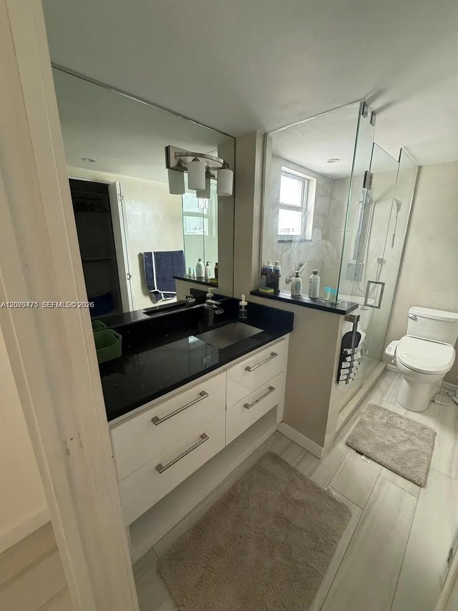 1150 Collins Ave #406 Miami Beach, FL 33139